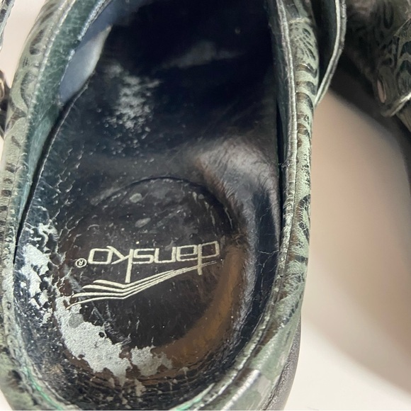 Dansko Patterned Clog with Strap Womens size EU 38 US 7.5-8 - Picture 5 of 7